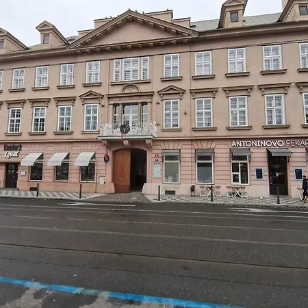 Auriapartments Karlín 2kk S Terasou A Parkováním Apartmán