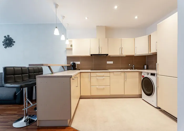 Auriapartments Karlín 2kk S Terasou A Parkováním Appartamento Praga