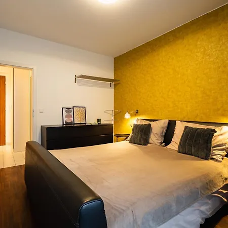 Lejlighed Auriapartments Karlin 2kk S Terasou A Parkovanim Prag